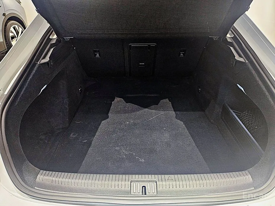 Photo 20 - Volkswagen Arteon