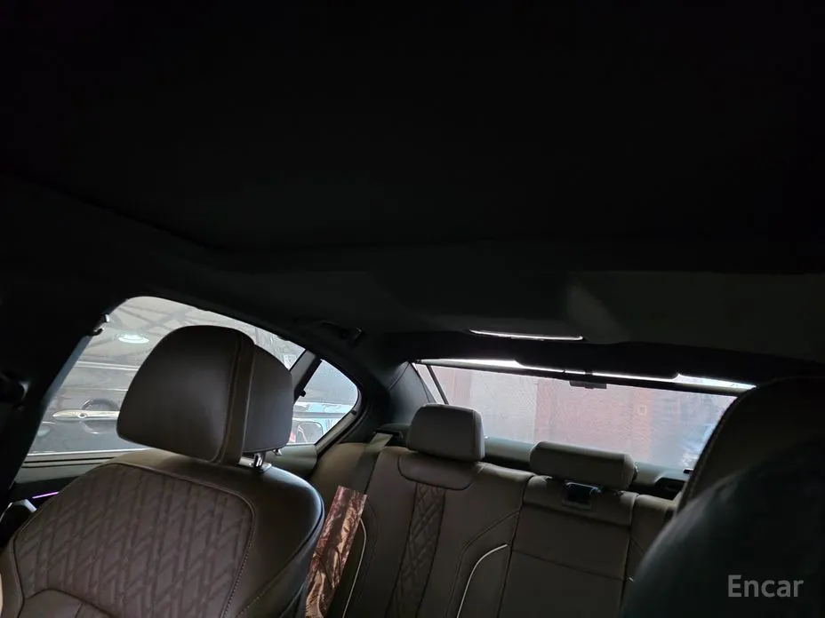 Фото 14 - BMW 5 Series