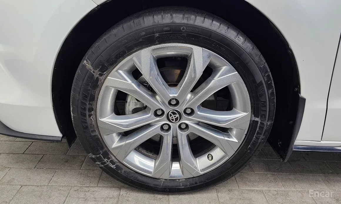 Фото 5 - Toyota Sienna