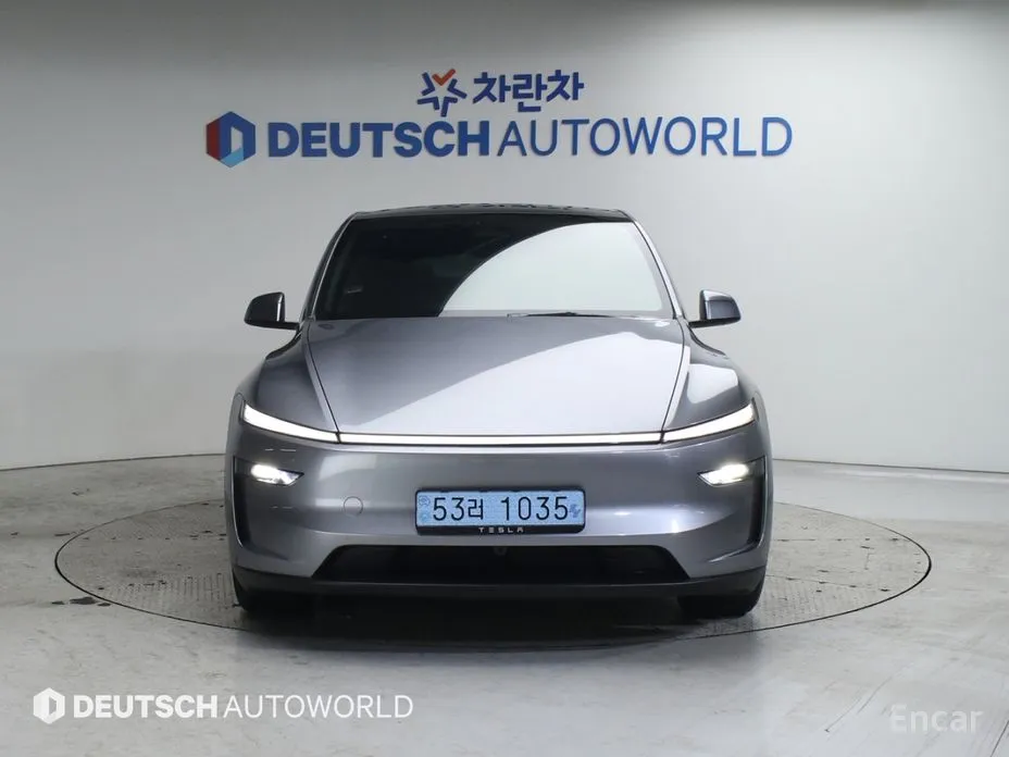 Фото 3 - Tesla Model Y