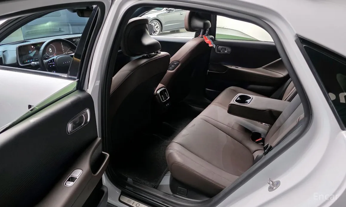 Фото 11 - Hyundai Ioniq 6