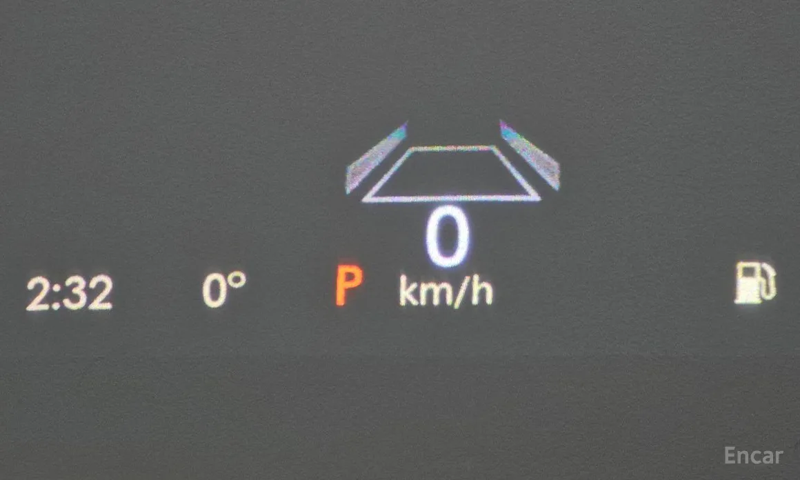 Фото 16 - Lincoln Aviator