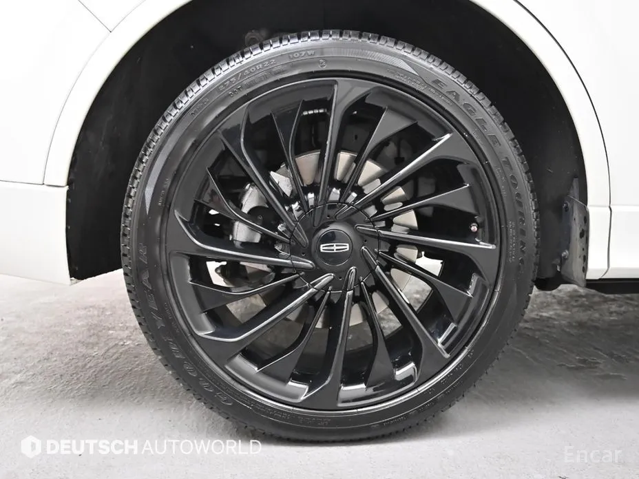 Фото 5 - Lincoln Aviator