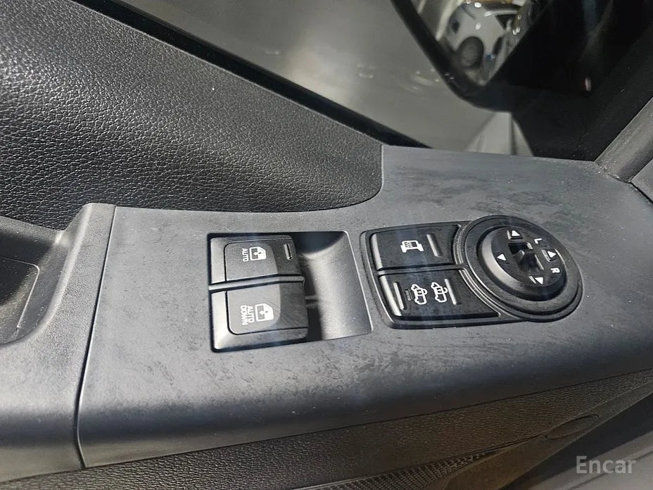 Фото 16 - Hyundai Solati