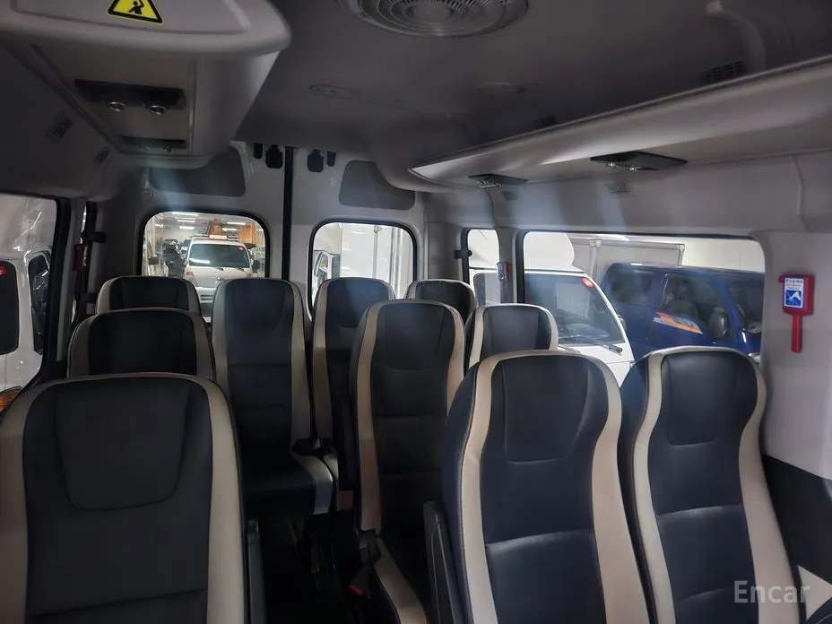 Фото 19 - Hyundai Solati