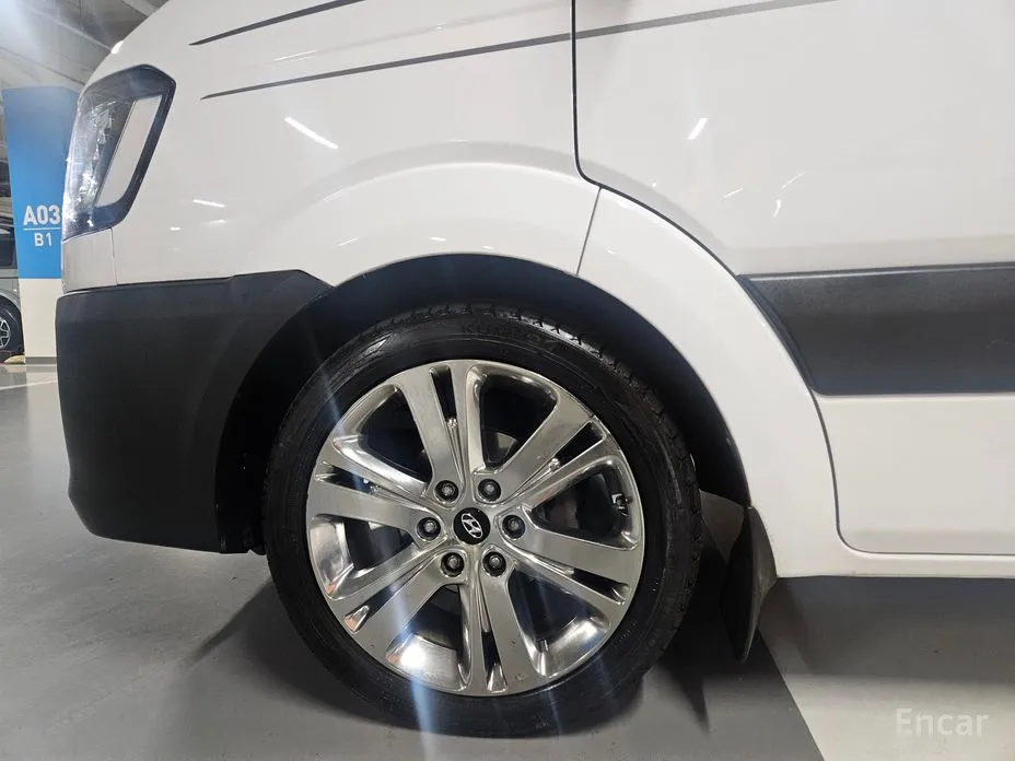 Фото 7 - Hyundai Solati