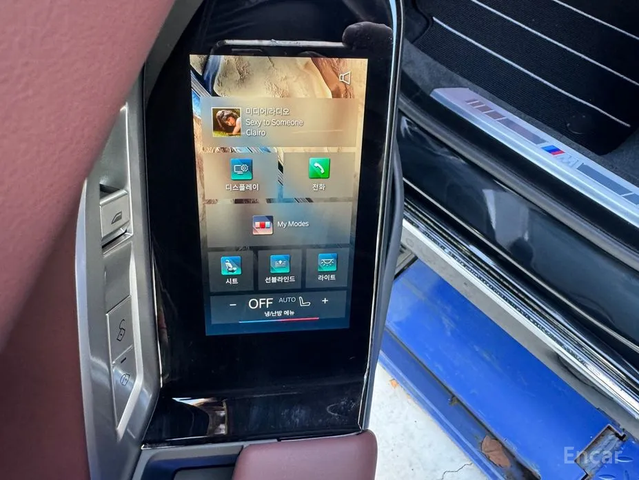 Фото 12 - BMW 7 Series