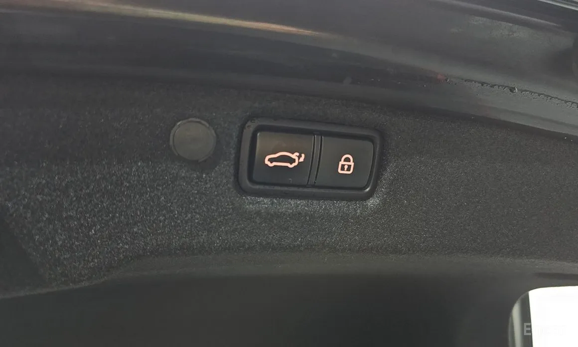 Фото 20 - Kia K7