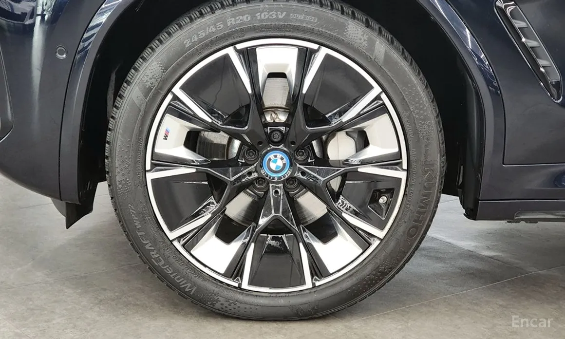 Фото 5 - BMW iX3