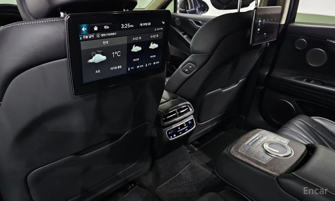 Фото 17 - Genesis G80