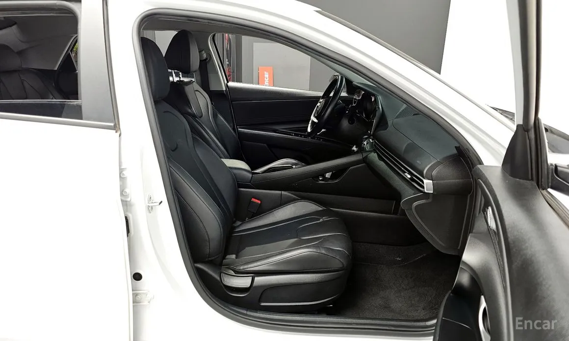 Фото 11 - Hyundai Avante