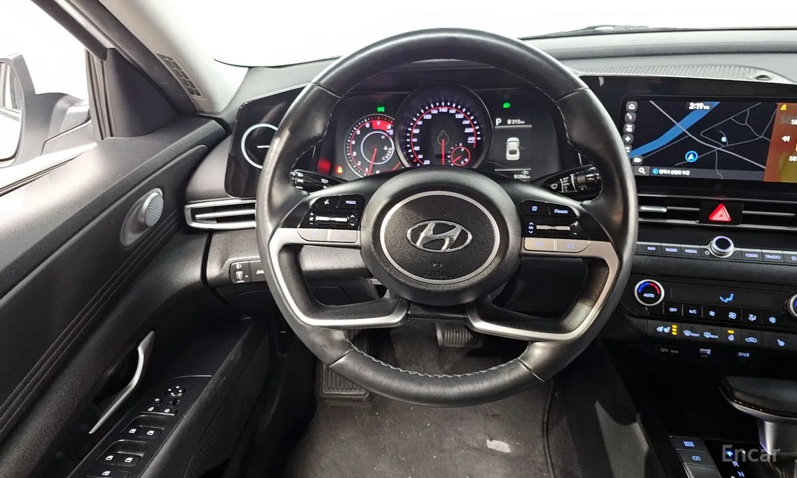 Фото 13 - Hyundai Avante