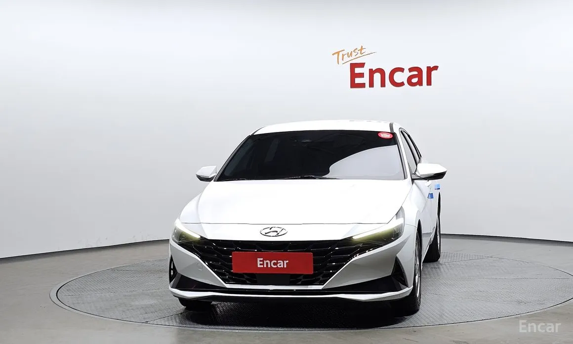 Фото 3 - Hyundai Avante