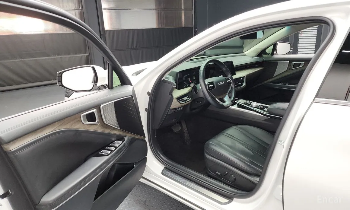 Фото 10 - Kia K8
