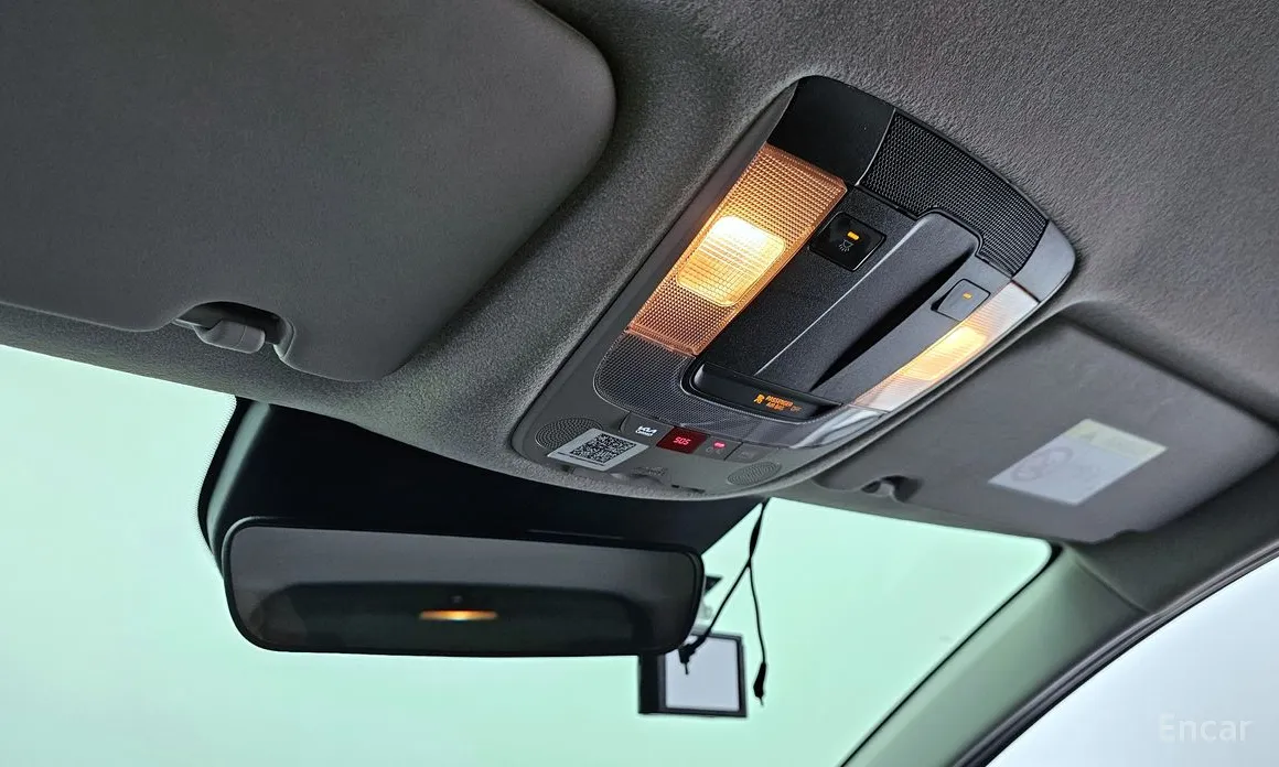 Фото 16 - Kia Niro