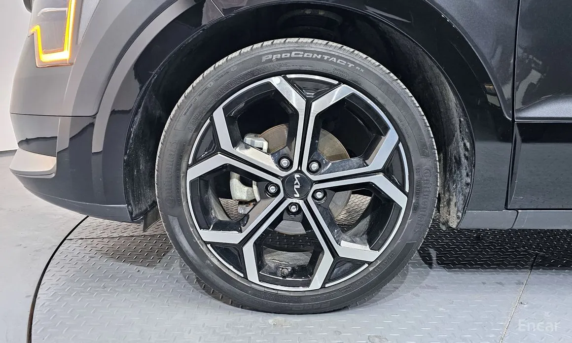 Фото 5 - Kia Niro