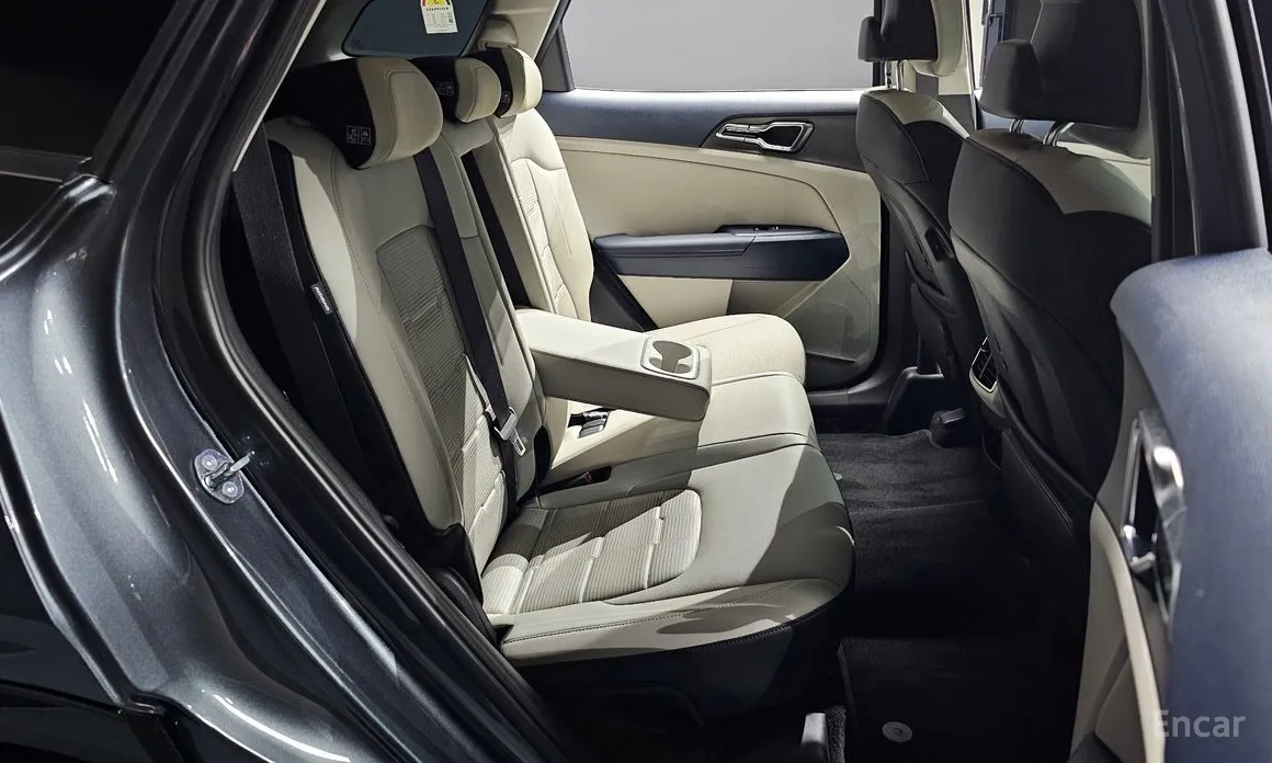 Фото 12 - Kia Sportage