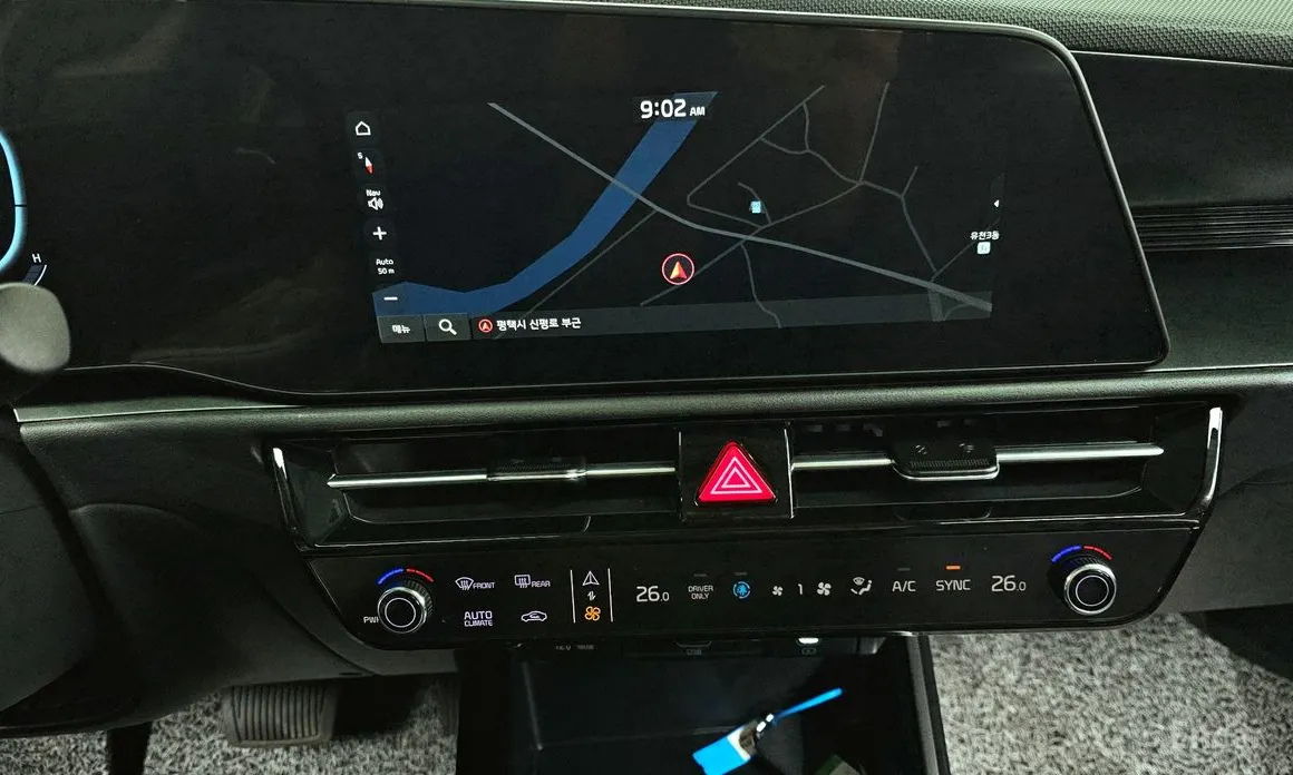 Фото 14 - Kia Niro