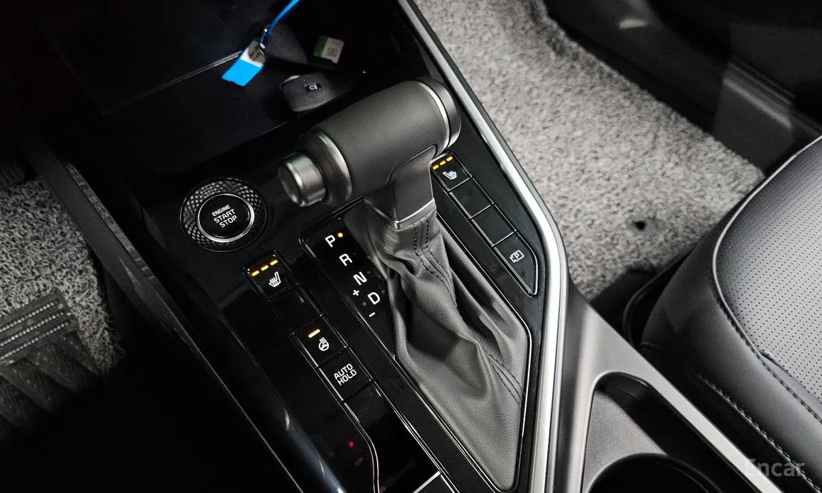 Фото 9 - Kia Niro