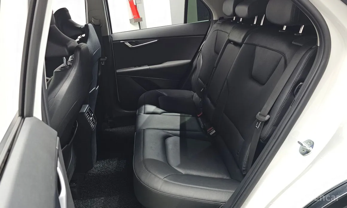 Фото 12 - Kia Niro