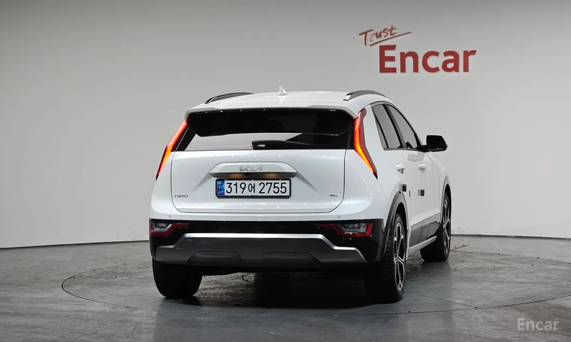 Фото 4 - Kia Niro