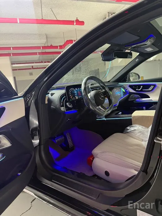 Фото 9 - Mercedes-Benz E-Class