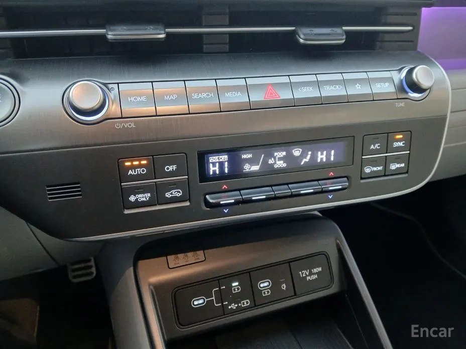 Фото 12 - Hyundai Kona