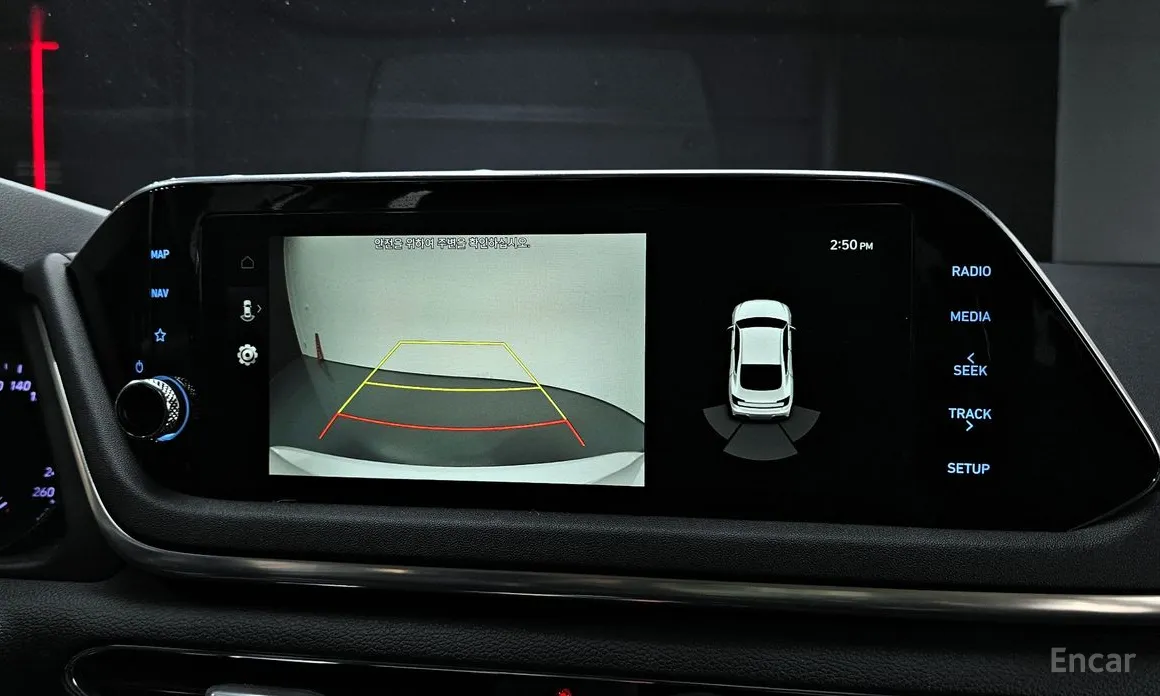 Фото 16 - Hyundai Sonata