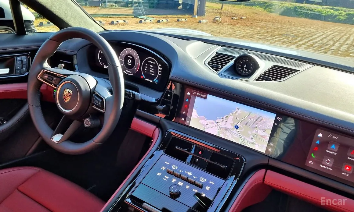 Фото 11 - Porsche Panamera