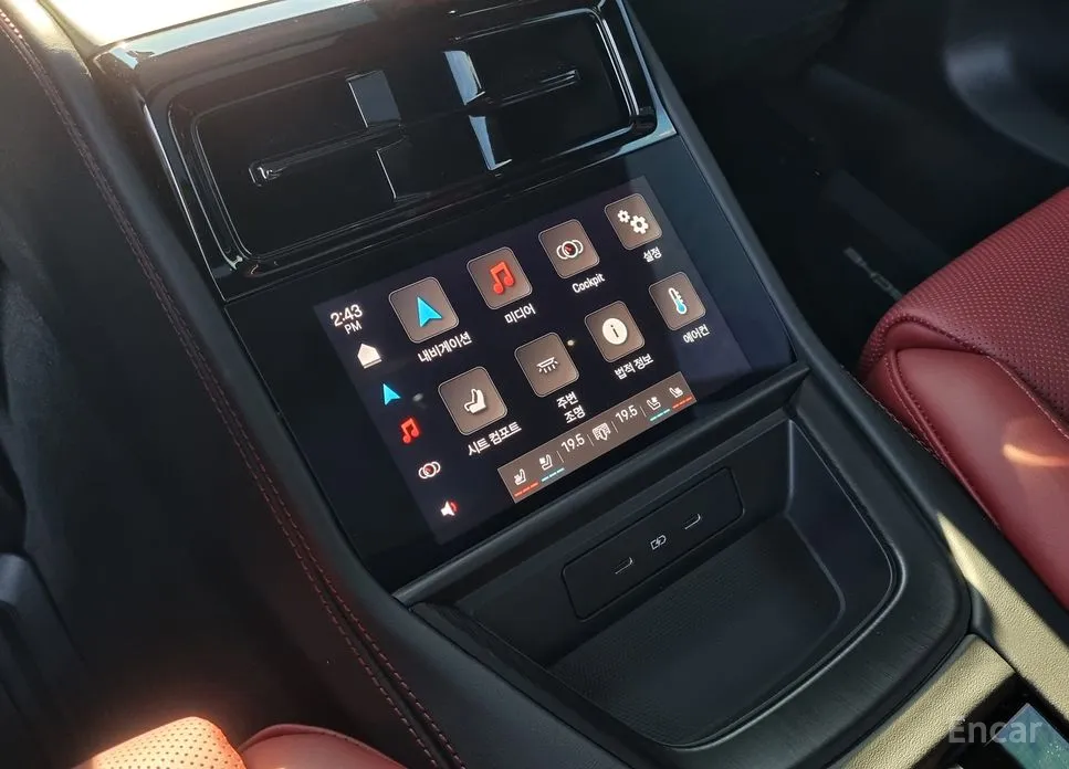 Фото 17 - Porsche Panamera