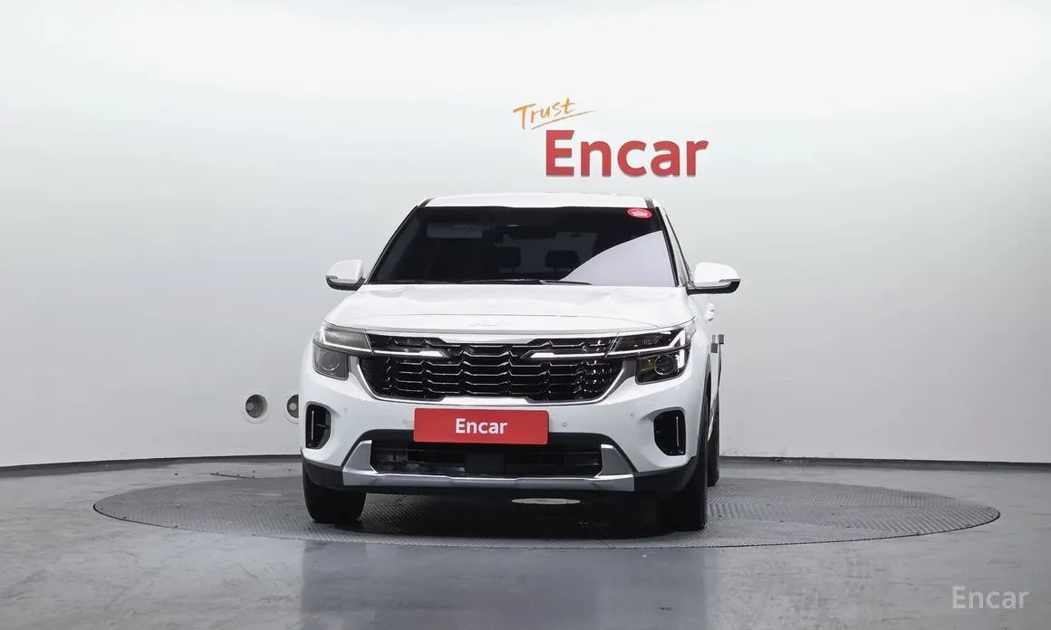 Фото 3 - Kia Seltos