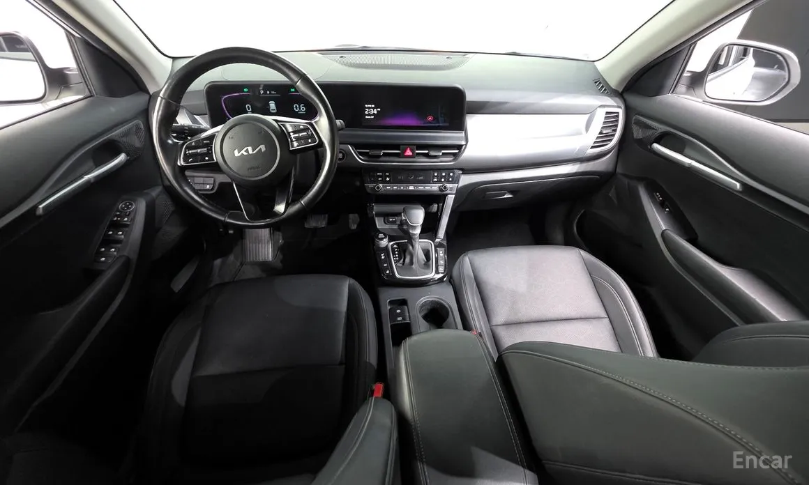 Фото 7 - Kia Seltos