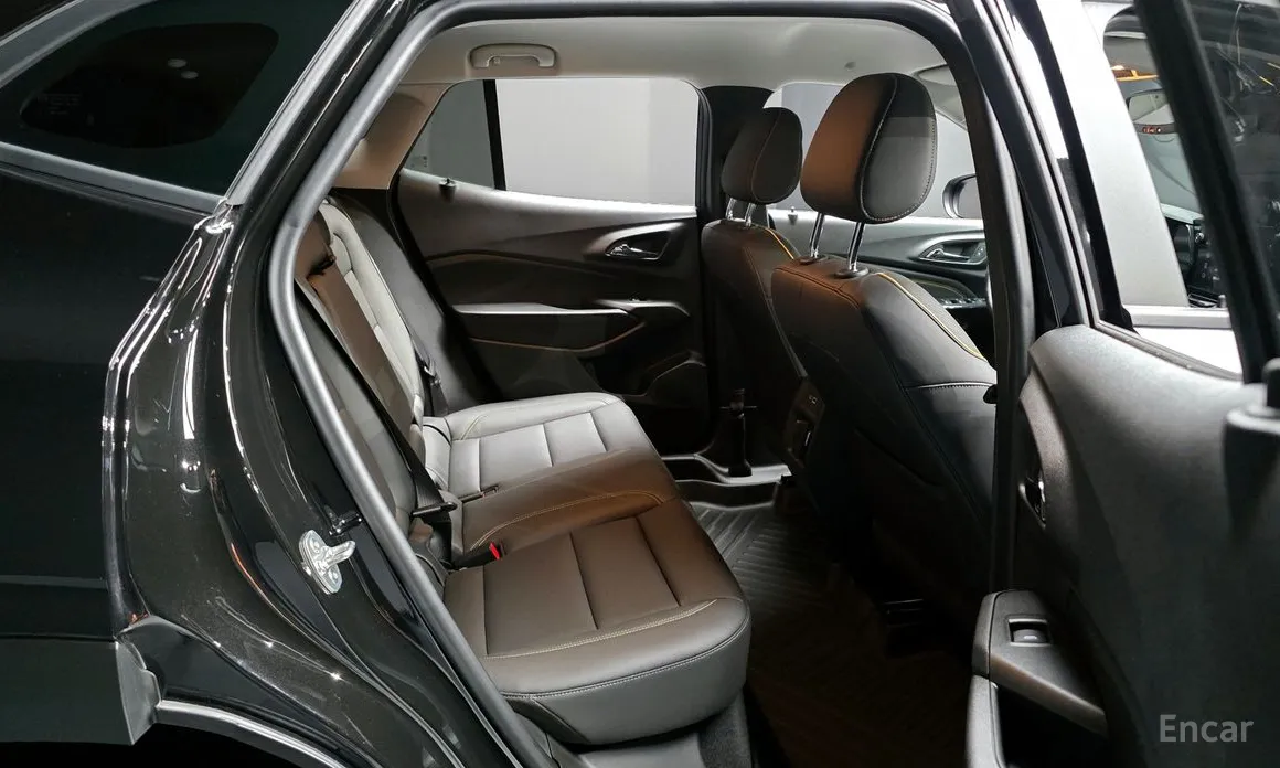 Фото 12 - Chevrolet Trax