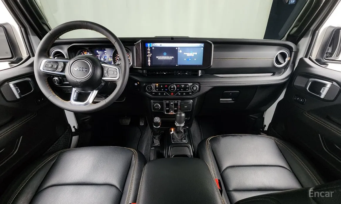 Фото 7 - Jeep Wrangler