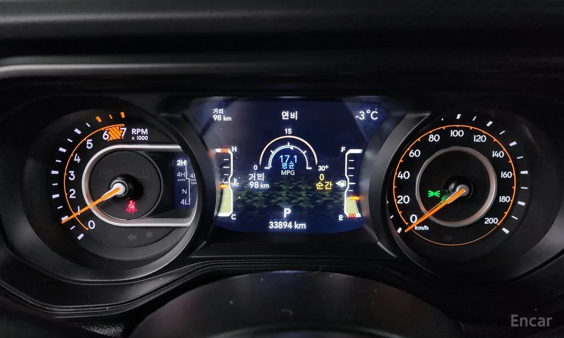 Фото 8 - Jeep Wrangler