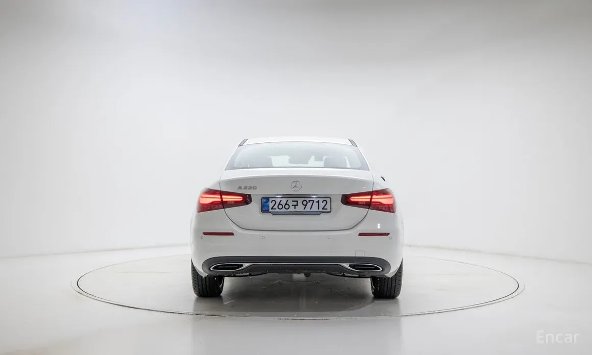 Фото 4 - Mercedes-Benz A-Class