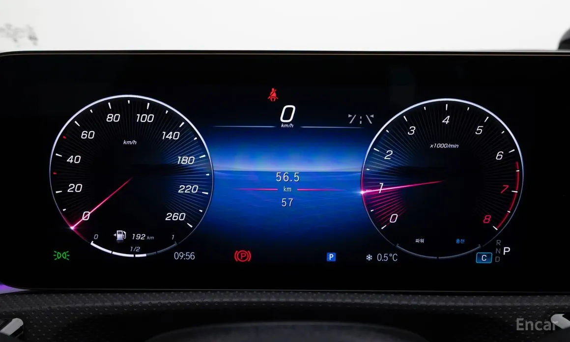 Фото 8 - Mercedes-Benz A-Class