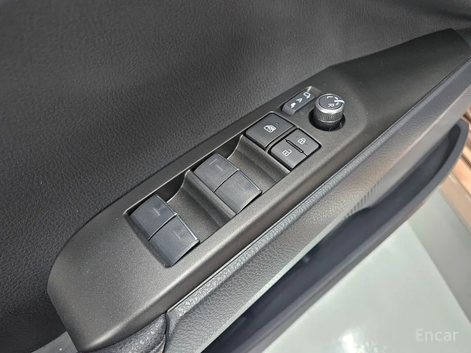 Фото 11 - Toyota Camry