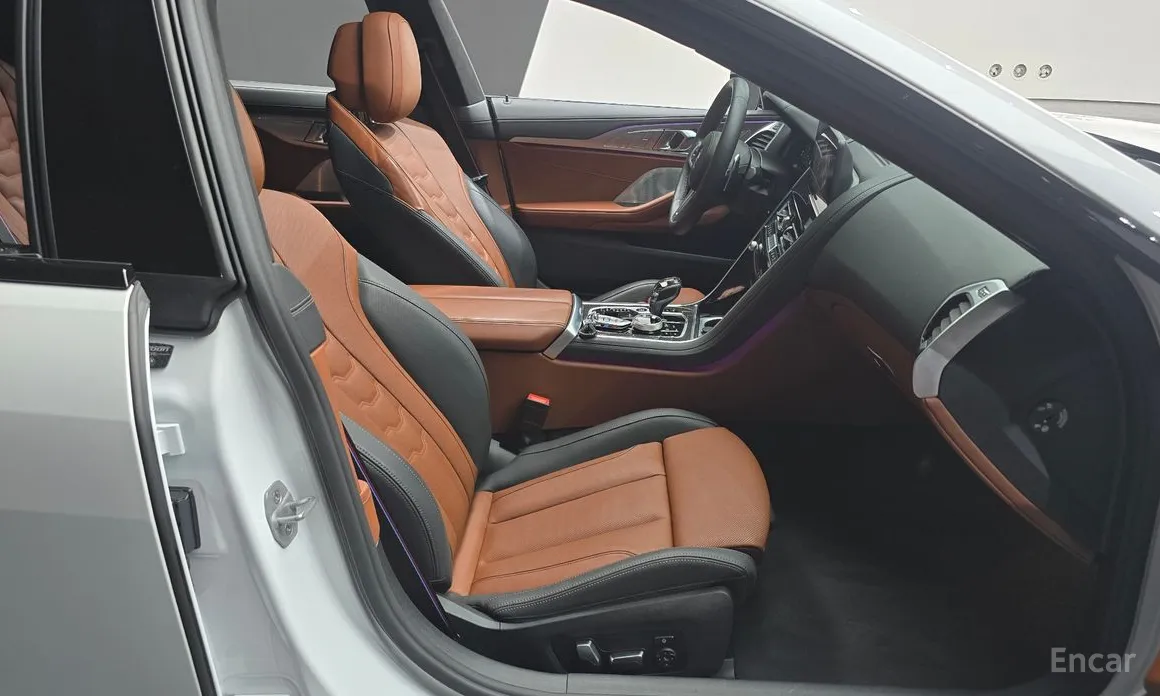 Фото 10 - BMW 8 Series