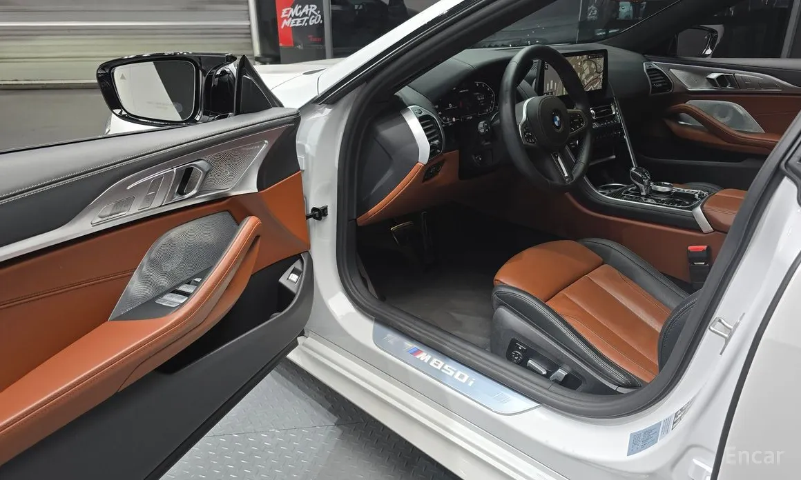 Фото 11 - BMW 8 Series