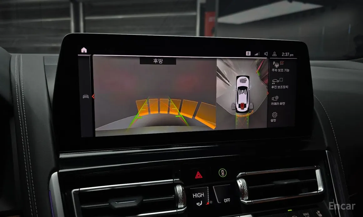 Фото 14 - BMW 8 Series