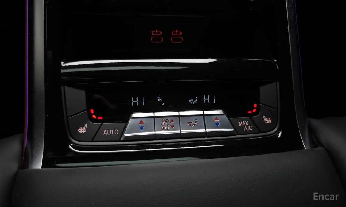 Фото 18 - BMW 8 Series