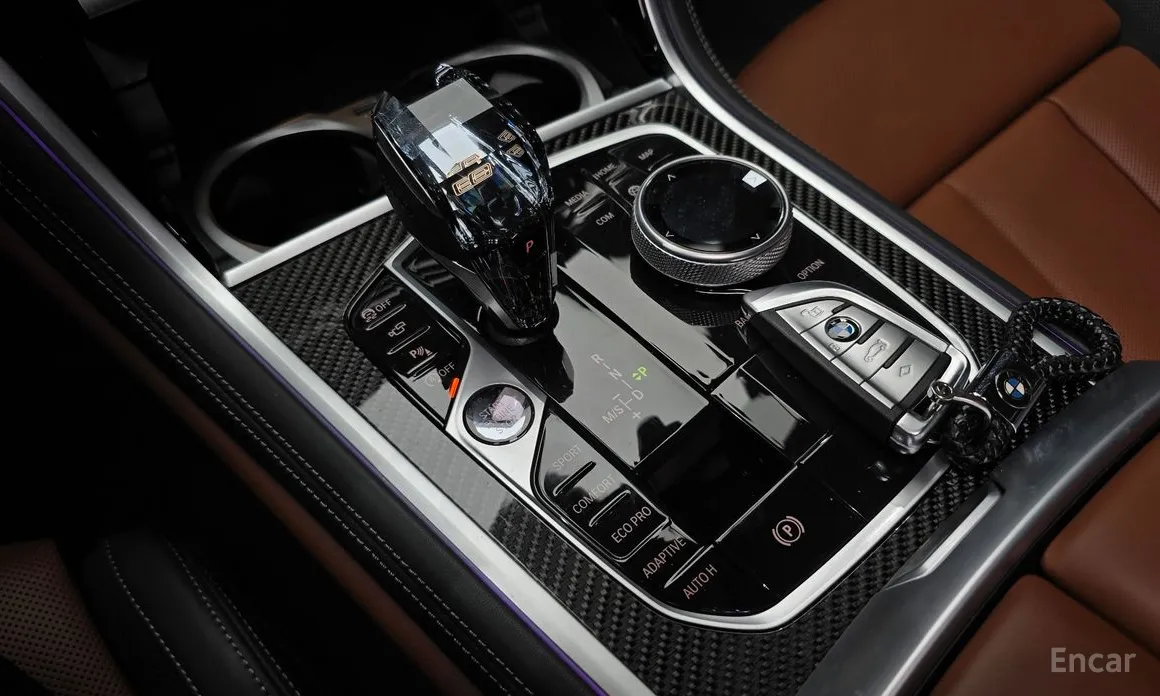 Фото 9 - BMW 8 Series