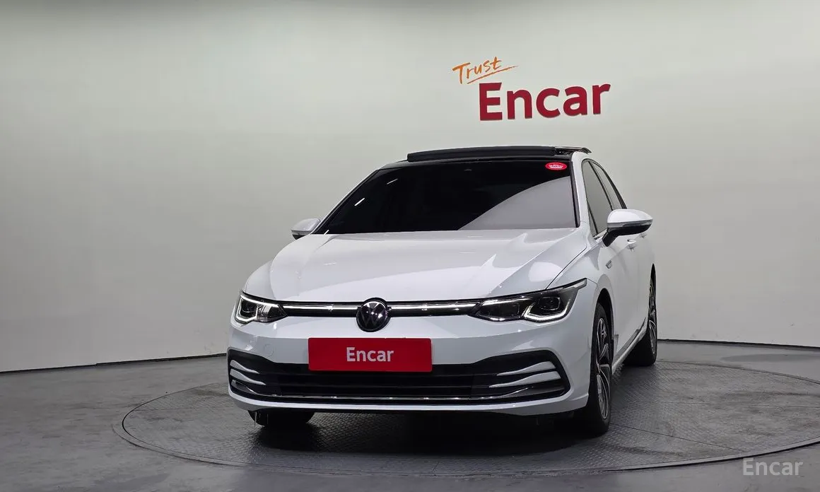 Фото 3 - Volkswagen Golf