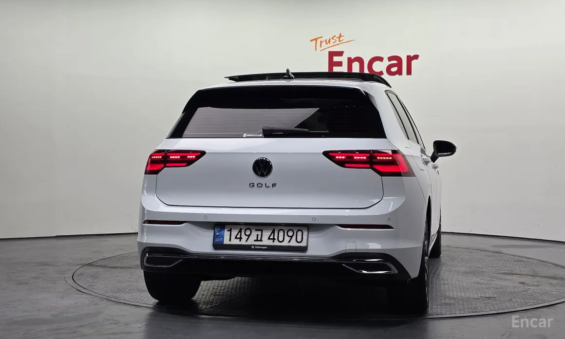 Фото 4 - Volkswagen Golf