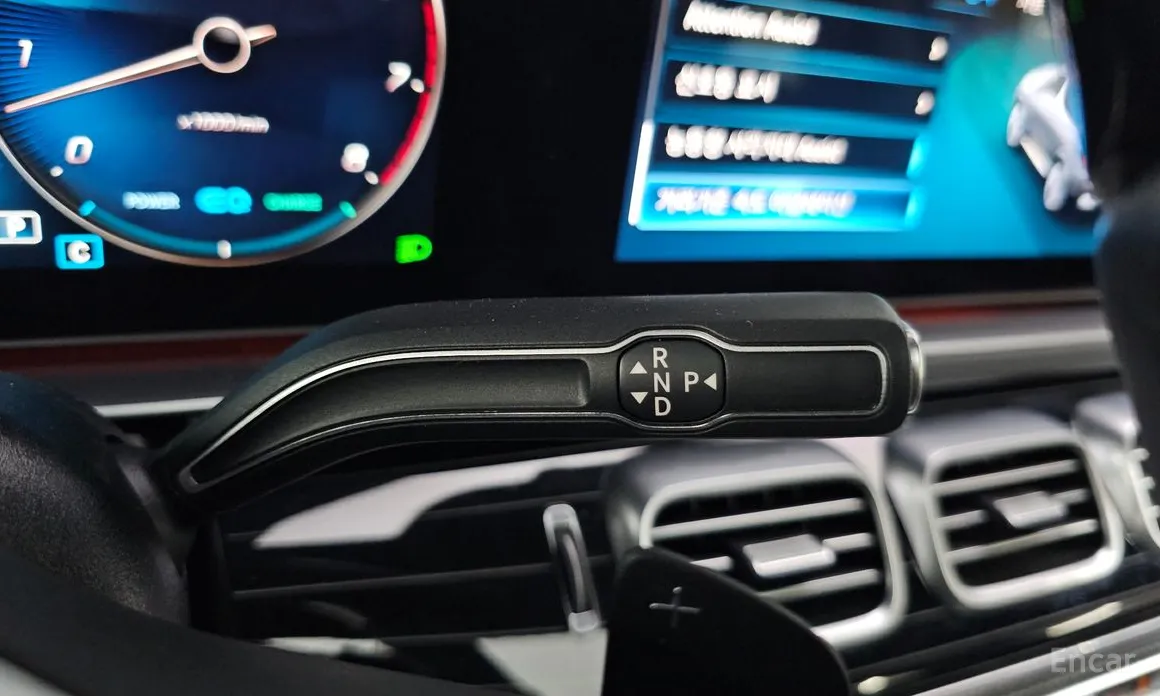 Фото 9 - Mercedes-Benz GLS-Class