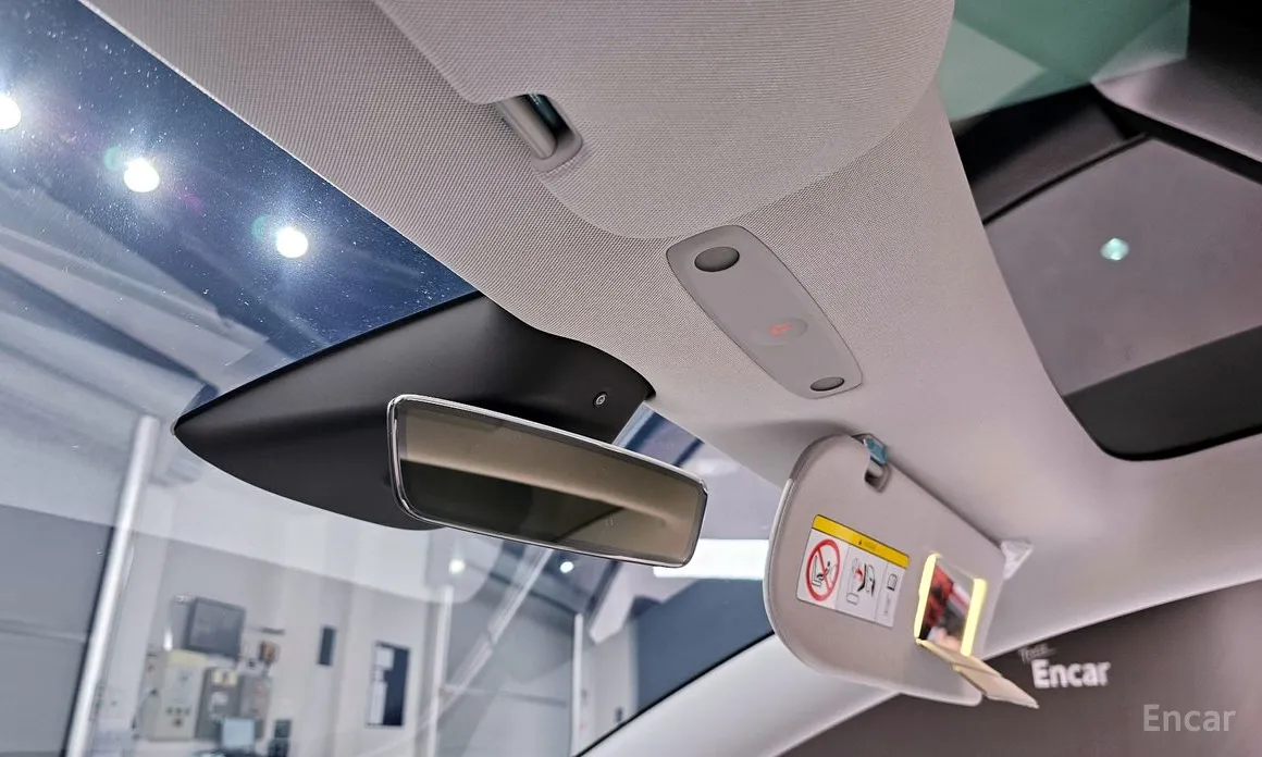 Фото 17 - Tesla Model 3