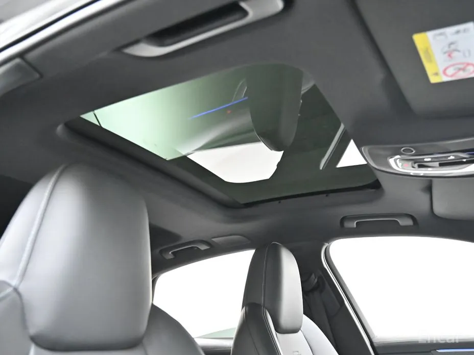 Фото 14 - Audi S6