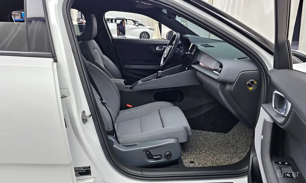 Фото 11 - Polestar 2