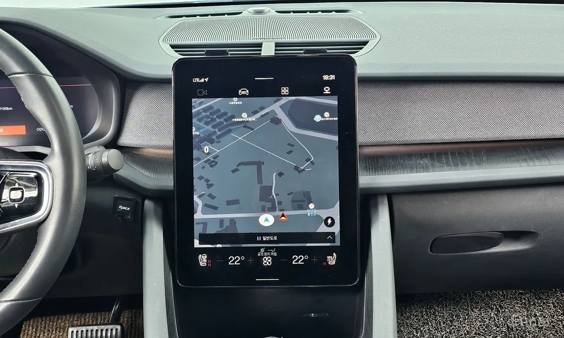 Фото 14 - Polestar 2